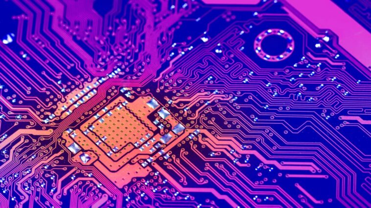 Blog post explaining why cloud-native apps need cloud-native security, highlighting challenges of traditional tools and benefits of modern protection.